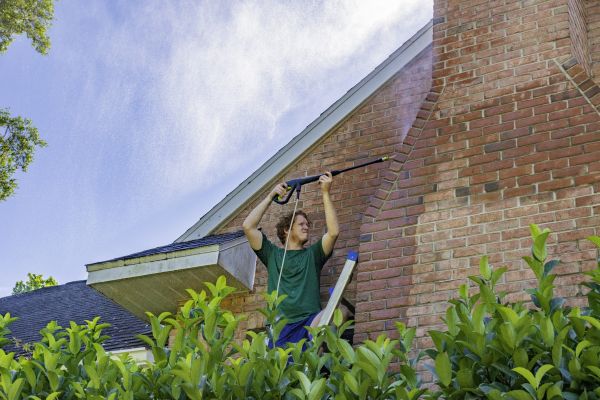 Cost of Brick House Cleaning in West Bend