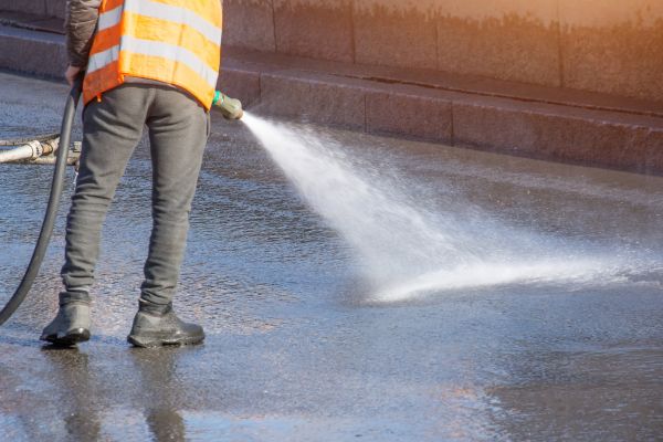Cost of Asphalt Pressure Washing in West Bend