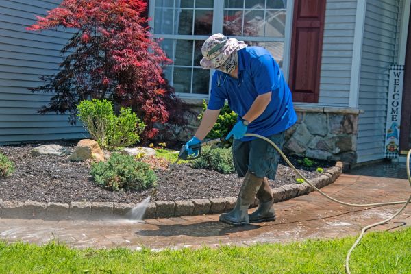 Cost of Brick Walkway Cleaning in West Bend